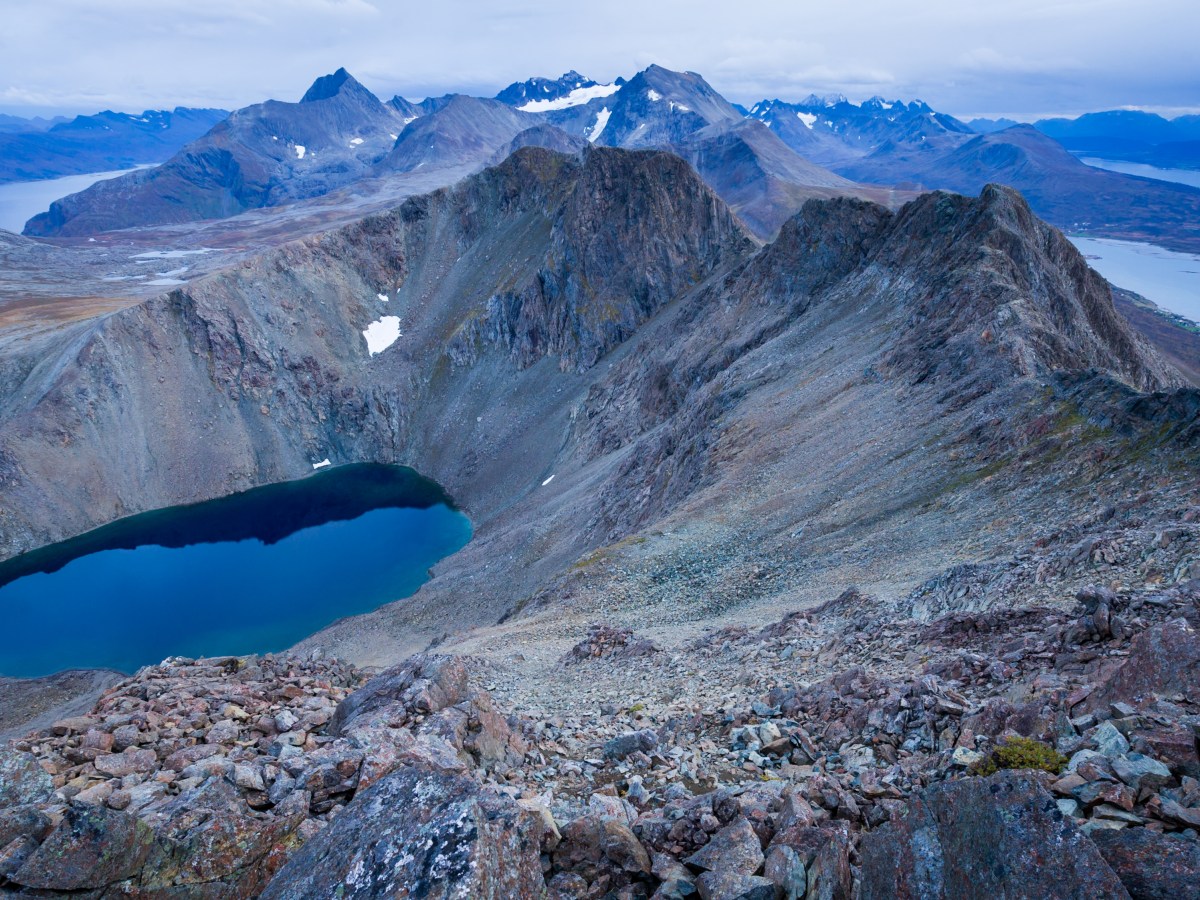 Russelvfjellet/Ruossavarri